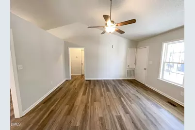 135 Sommerset Drive, Clayton, NC 27520 - Photo 9