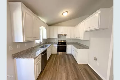 135 Sommerset Drive, Clayton, NC 27520 - Photo 3