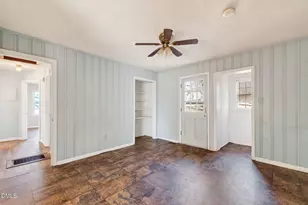 7560 Carrollburg Dr, Fayetteville, NC 28303 - Photo 9