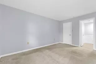 500 Umstead Dr, Chapel Hill, NC 27516 - Photo 11