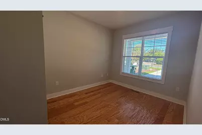 200 E Moore Street #D, Apex, NC 27502 - Photo 5