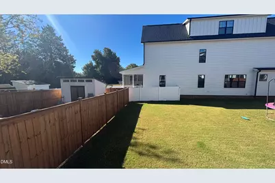 200 E Moore Street #D, Apex, NC 27502 - Photo 11