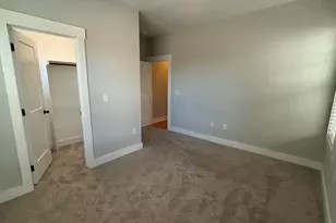 200 E Moore St, Apex, NC 27502 - Photo 25