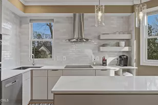 204 Georgetown Rd, Raleigh, NC 27608 - Photo 35