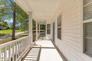 117 Lake Point Dr, Clayton, NC 27527 - Photo 5