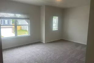221 Courtside Dr, Dunn, NC 28334 - Photo 5