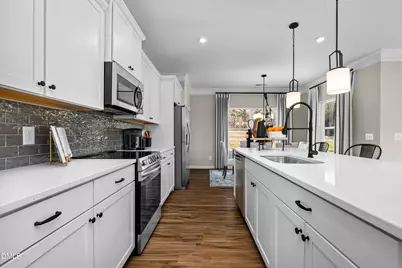 221 Courtside Drive, Dunn, NC 28334 - Photo 5