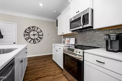 221 Courtside Drive, Dunn, NC 28334 - Photo 9