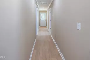 302 S West St, Roseboro, NC 28382 - Photo 15