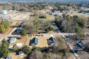 302 S West St, Roseboro, NC 28382 - Photo 21