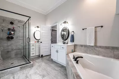 212 W Church Street, Benson, NC 27504 - Photo 31