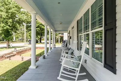212 W Church Street, Benson, NC 27504 - Photo 7