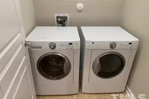 4203 Del Webb Ave, Cary, NC 27519 - Photo 21