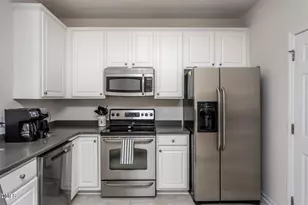 7031 Racine Way, Raleigh, NC 27615 - Photo 9