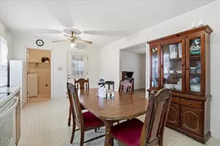 313 S Ethel St, Selma, NC 27576 - Photo 15