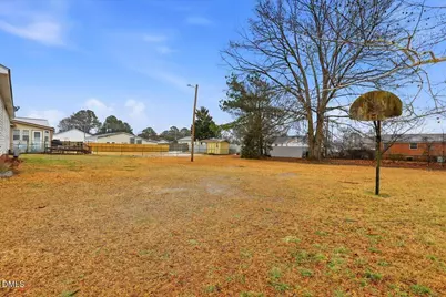 313 S Ethel Street, Selma, NC 27576 - Photo 29