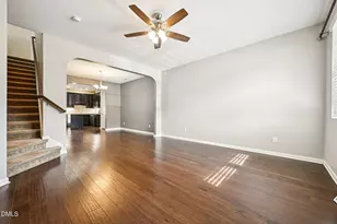 694 Wickham Ridge Rd, Apex, NC 27539 - Photo 7