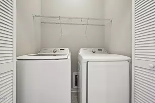 694 Wickham Ridge Rd, Apex, NC 27539 - Photo 31