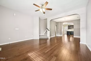 694 Wickham Ridge Rd, Apex, NC 27539 - Photo 9