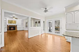 10708 Trappers Creek Dr, Raleigh, NC 27614 - Photo 17