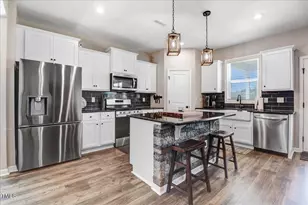 222 S Stonehaven Way, Clayton, NC 27527 - Photo 9