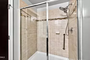 340 Allister Dr, Raleigh, NC 27609 - Photo 21