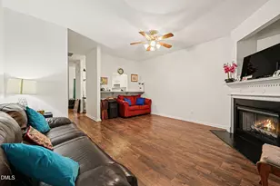 229 Commons Dr, Holly Springs, NC 27540 - Photo 9