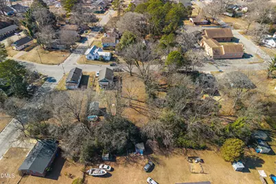 813 Woodrow Street S, Wilson, NC 27893 - Photo 11