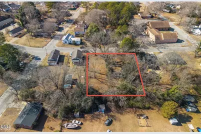 811-813 Woodrow Street S, Wilson, NC 27893 - Photo 3