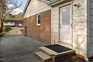 3240 Huntleigh Dr, Raleigh, NC 27604 - Photo 9