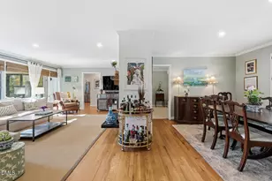 212 E Drewry Ln, Raleigh, NC 27609 - Photo 9