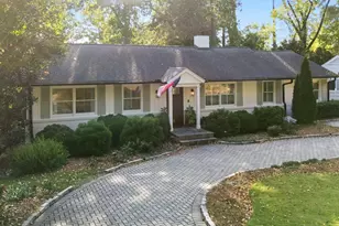 212 E Drewry Ln, Raleigh, NC 27609 - Photo 3