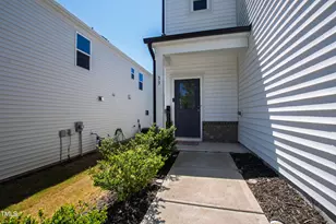 33 White Ash Dr, Clayton, NC 27527 - Photo 3