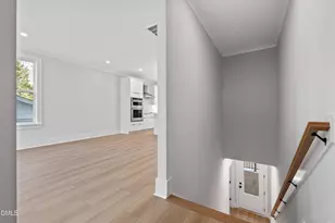 219 S West St, Fuquay Varina, NC 27526 - Photo 5