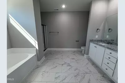 32 Hot Springs Way, Benson, NC 27504 - Photo 15