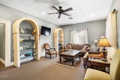 407 Oak Street, Graham, NC 27253 - Photo 9