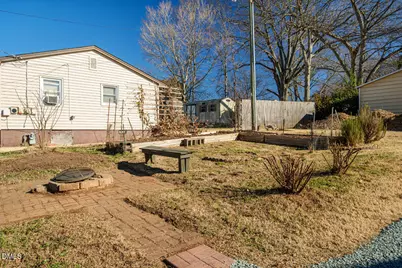 407 Oak Street, Graham, NC 27253 - Photo 33