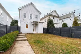 7756 ACC Blvd, Raleigh, NC 27617 - Photo 5