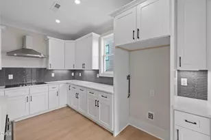 223 S West St, Fuquay Varina, NC 27526 - Photo 9