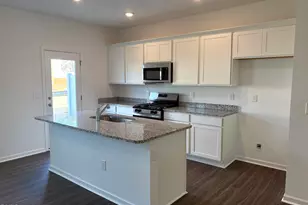 196 Flagstone Wy, Wilsons Mills, NC 27520 - Photo 5