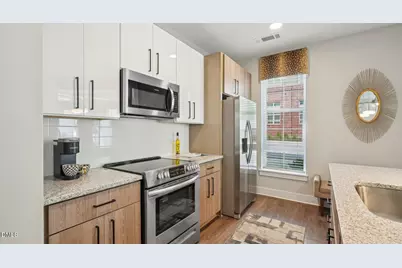 625 S Elliott Road #B2l, Chapel Hill, NC 27517 - Photo 31