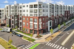 625 S Elliott Rd, Chapel Hill, NC 27517 - Photo 3