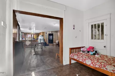 607 Highland Avenue, Henderson, NC 27536 - Photo 7