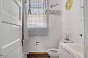 609 Highland Ave, Henderson, NC 27536 - Photo 13