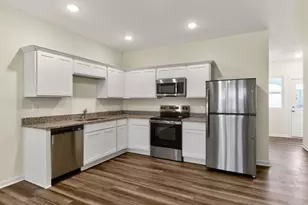 3008 Fulong Dr, Durham, NC 27704 - Photo 11