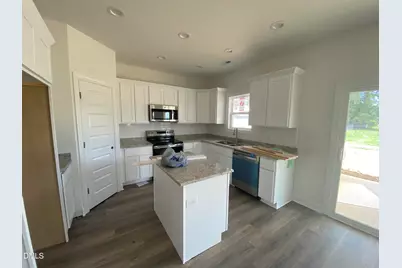 104 Nova Place, Pikeville, NC 27863 - Photo 5