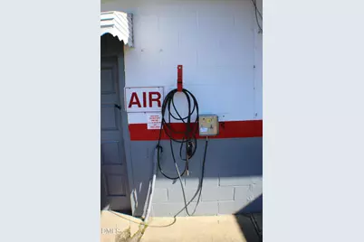 365 S McKinley Street, Coats, NC 27521 - Photo 25