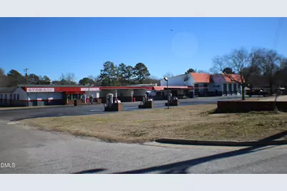 365 S McKinley Street, Coats, NC 27521 - Photo 21
