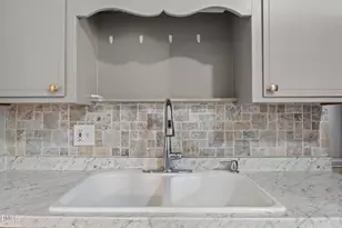 514 S 5th St, Smithfield, NC 27577 - Photo 23