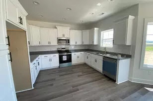 208 Talton Ests Dr, Pikeville, NC 27863 - Photo 5